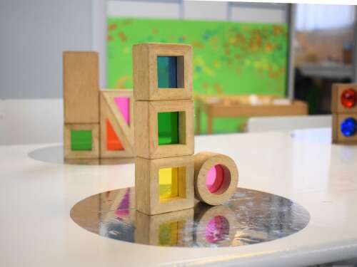 Foto Escuela Infantil Llar d'Infants Utmar (Menta) #2