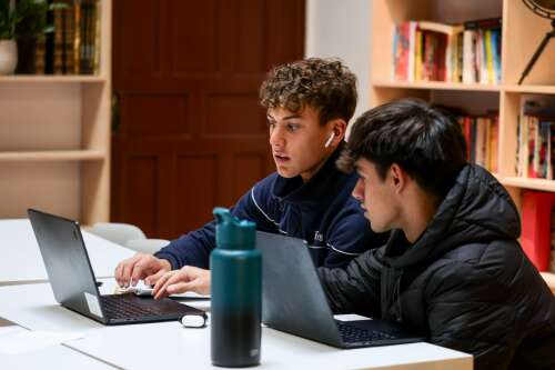 Foto Colegio Brewster Madrid  #2