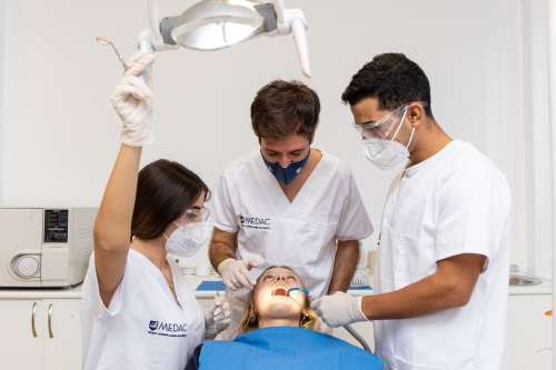 Foto Instituto Oficial de Formación Profesional MEDAC Zaragoza #1