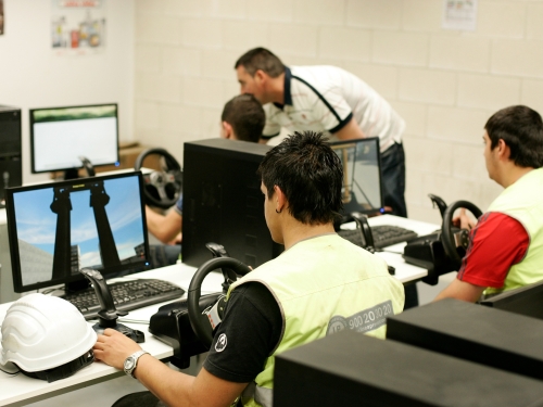 Foto Instituto Fundación Laboral de la Construcción #1