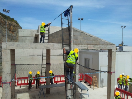 Foto Instituto Fundación Laboral de la Construcción #3