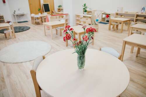 Foto Escuela Infantil Montessori Village Sarriá #1