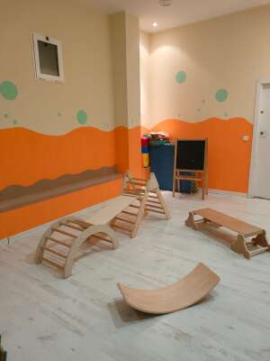 Foto Escuela Infantil Árbol Mágico #0