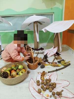 Foto Escuela Infantil Árbol Mágico #3