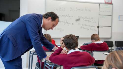 Foto Colegio Adériz #2