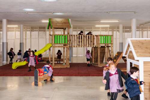 Foto Colegio Adériz #1