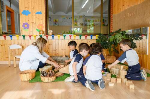 Foto Colegio Llar d'Infants El Pinar #2