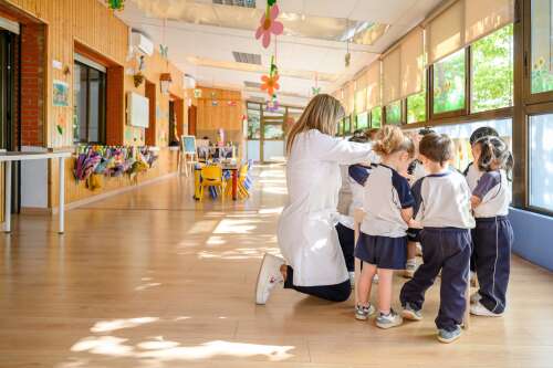 Foto Colegio Llar d'Infants El Pinar #0