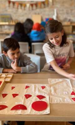 Foto Colegio Natura Montessori School #2