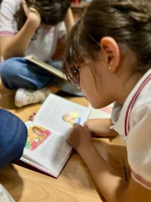 Foto Colegio Swiss Academy #2