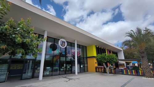 Foto Colegio Newton College #1