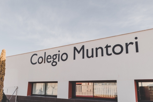 Bilingüe Muntori