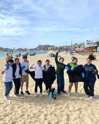 Foto Liceo Los Cabos #3