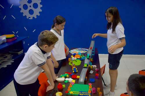 Foto Colegio Montesquieu #2