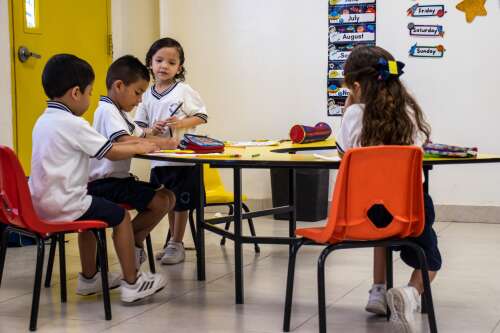 Foto Colegio Montesquieu #2