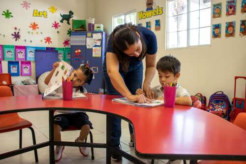 Foto Colegio Montesquieu #2