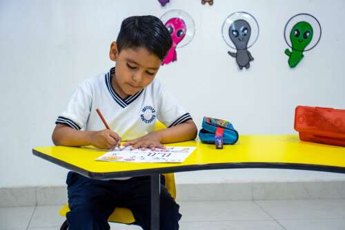 Foto Colegio Montesquieu #2