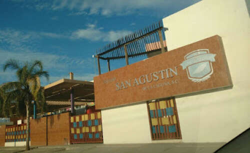 Foto Colegio San Agustín de la Laguna #2