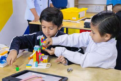 Foto Colegio Instituto Amistad de Acuña  #2