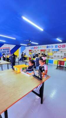 Foto Colegio Instituto Amistad de Acuña  #2