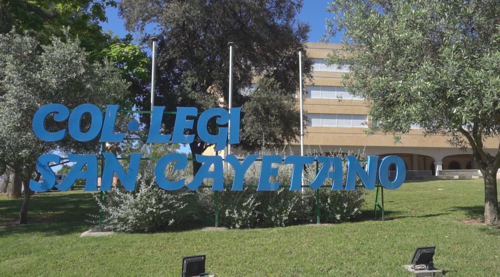 Foto Colegio San Cayetano #0