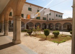 Foto Colegio Col·legi Sant Pere #1