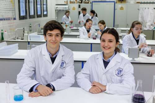 Foto Reial  Monestir De Santa Isabel #2