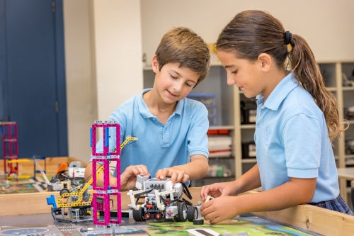 Foto Colegio Monestir De Santa Isabel #2