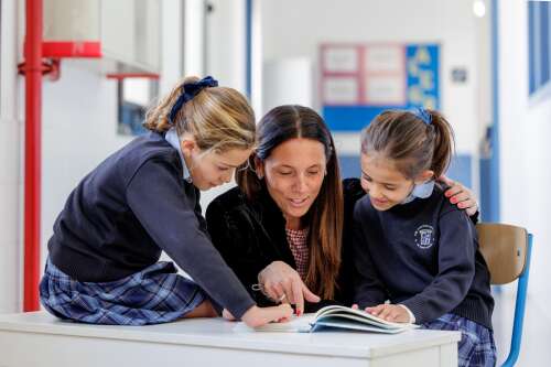 Foto Reial  Monestir De Santa Isabel #2