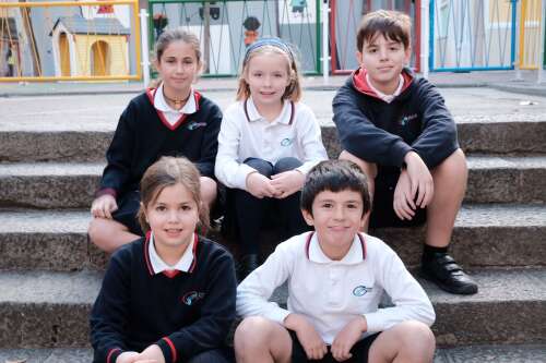 Foto Colegio Sagrat Cor-Esclaves #2