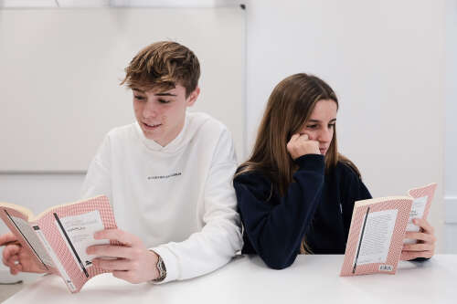 Foto Colegio Sagrat Cor-Esclaves #2