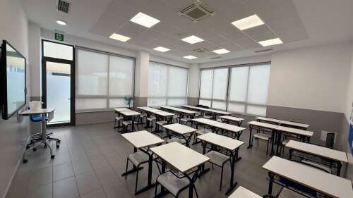Foto Colegio L'avet Roig #1