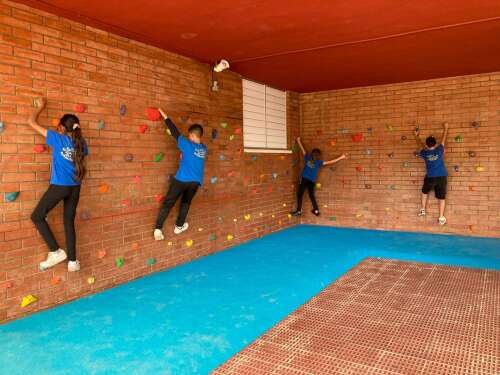 Foto Colegio Joaquim Blume #0