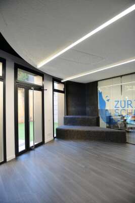 Foto Colegio ZÜRICH SCHULE BARCELONA Colegio Internacional #2