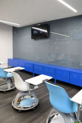 Foto Colegio ZÜRICH SCHULE BARCELONA Colegio Internacional #2