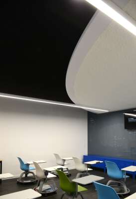 Foto Colegio ZÜRICH SCHULE BARCELONA Colegio Internacional #2