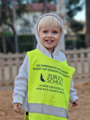 Foto Colegio ZÜRICH SCHULE BARCELONA Colegio Internacional #2
