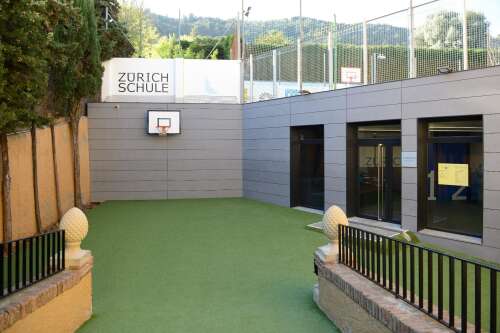 Foto Colegio ZÜRICH SCHULE BARCELONA Colegio Internacional #2