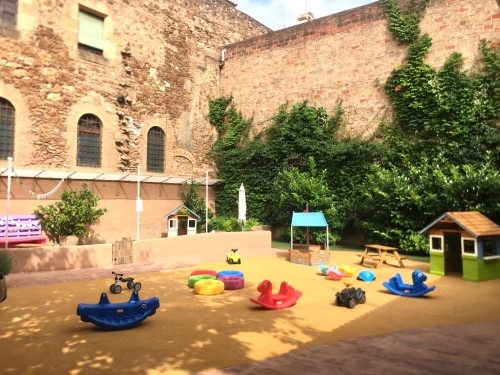 Foto Escuela Infantil Petit Kínder #0