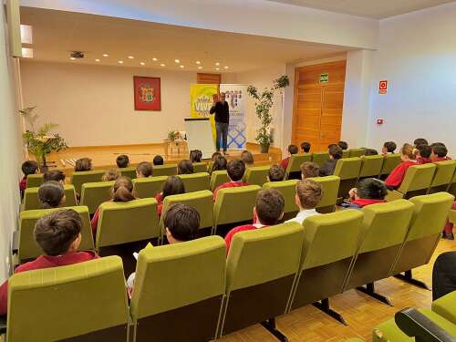 Foto Colegio Concertado San Antonio De Padua (Cáceres) #2