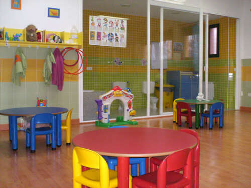 Foto Colegio Giner De Los Ríos #1