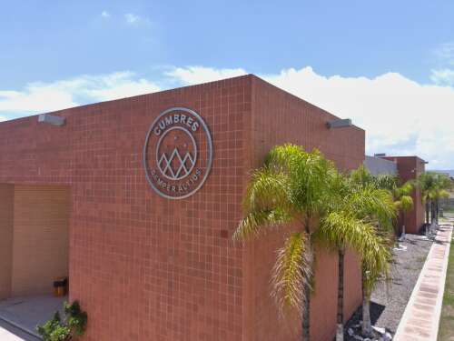 Foto Colegio Instituto Cumbres Durango #2