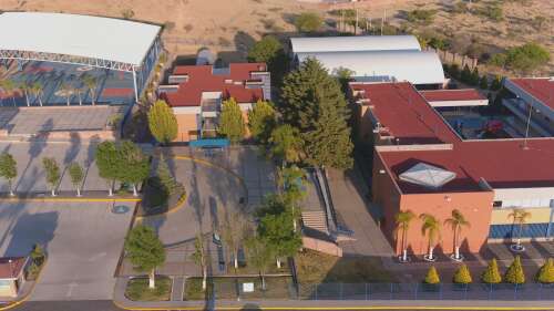 Foto Colegio Instituto Cumbres Durango #1