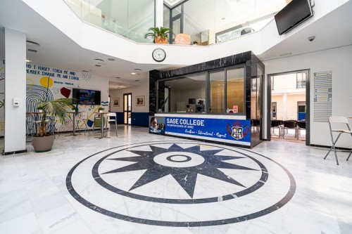 Foto Colegio Sage College- The British International School Of Jerez #1