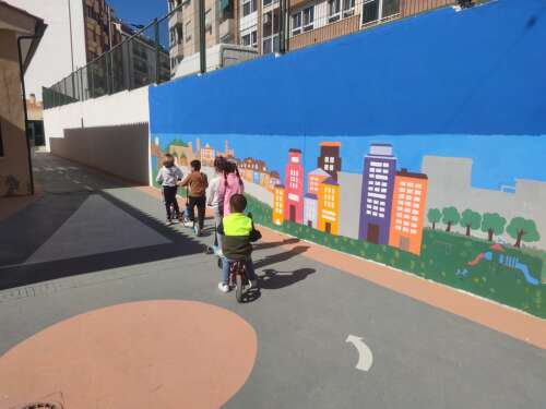 Foto Colegio Pintor Camarón #3