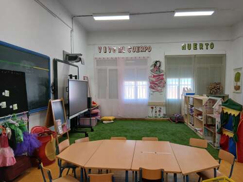 Foto Colegio José de la Torre y del Cerro #3