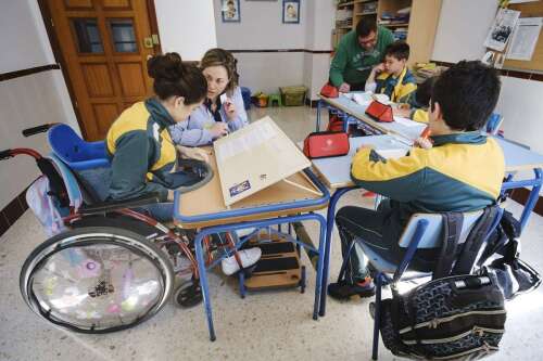 Foto Colegio VIRGEN DEL CARMEN #2