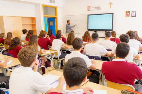 Foto Colegio Diocesano Trinidad - Sansueña #3