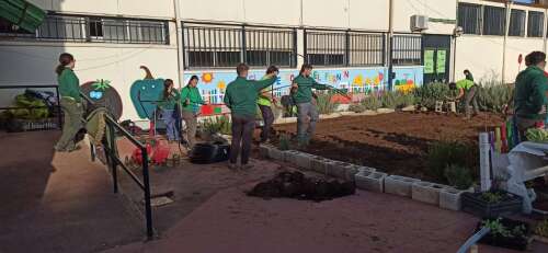 Foto Colegio Fernán Pérez De Oliva #2