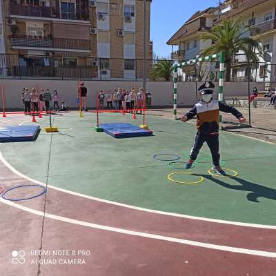 Foto Colegio Juan Rufo #2